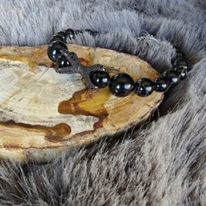 Handmade armband met slotje van Zwarte Toermalijn kralen