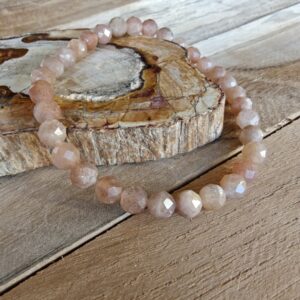 Handmade armband van Zonnesteen kralen 17cm