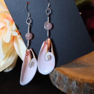 Oorbellen met Schelpen en Zonnesteen kralen
