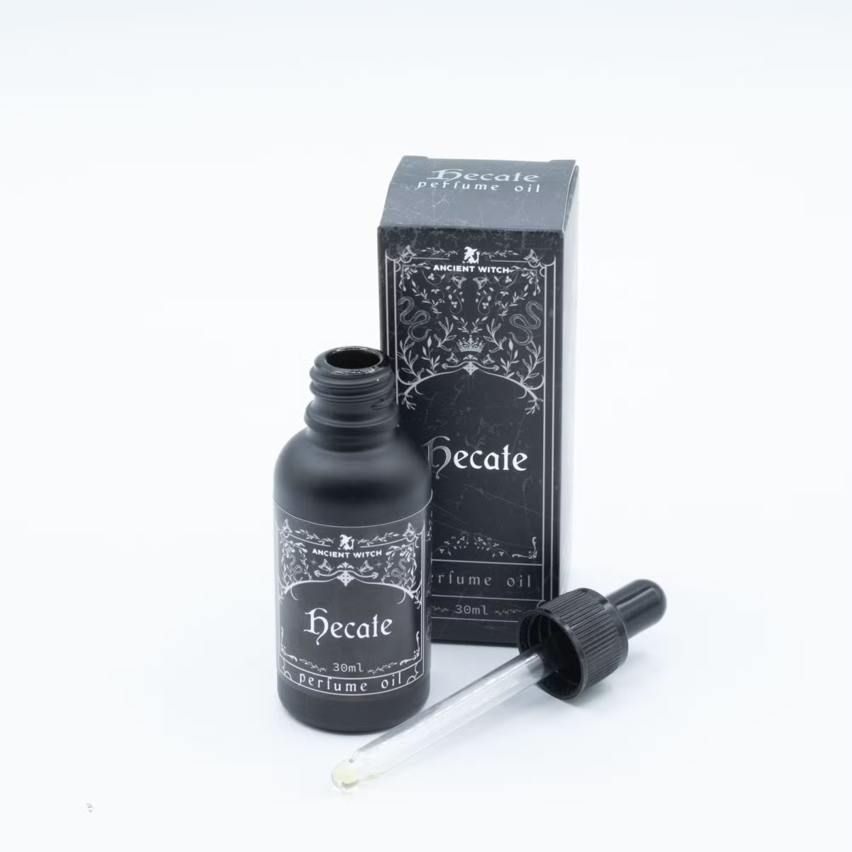 Ancient witch - Hecate - Geurolie