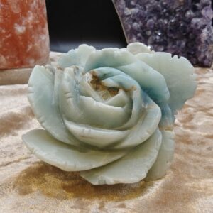 Carribean Blue Calciet Bloem Carving