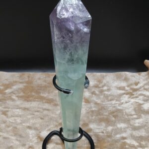 Fluoriet scepter met staander