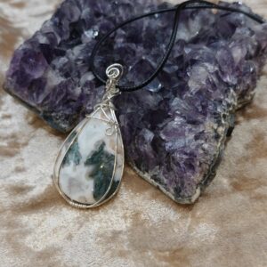 Handgemaakte wire wrap van Boomagaat met verzilverde koperdraad