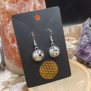 Oorbellen met cabochons Dalmatiër Jaspis
